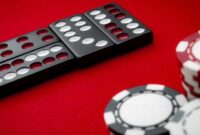 Domino Online